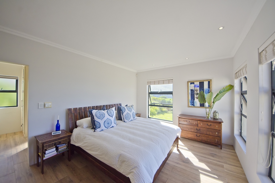 4 Bedroom Property for Sale in Pezula Golf Estate Western Cape